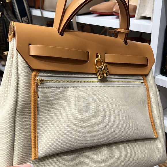 Hermes Vache Hunter Toile Herbag 31 PM Trench Gold - Picture 6 of 13